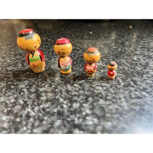 Vtg 1960's Kokeshi 4 Female Graduated 1 1/8" to 1/2" Dolls Japanese Wooden Doll